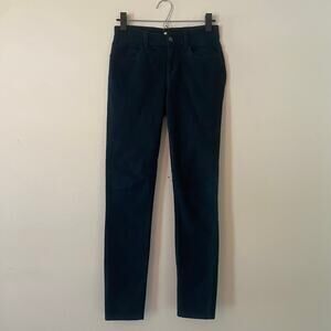 Eileen Fisher Navy Blue Dark Wash Mid Rise Jeans Pants Skinny Fit Women's size 2